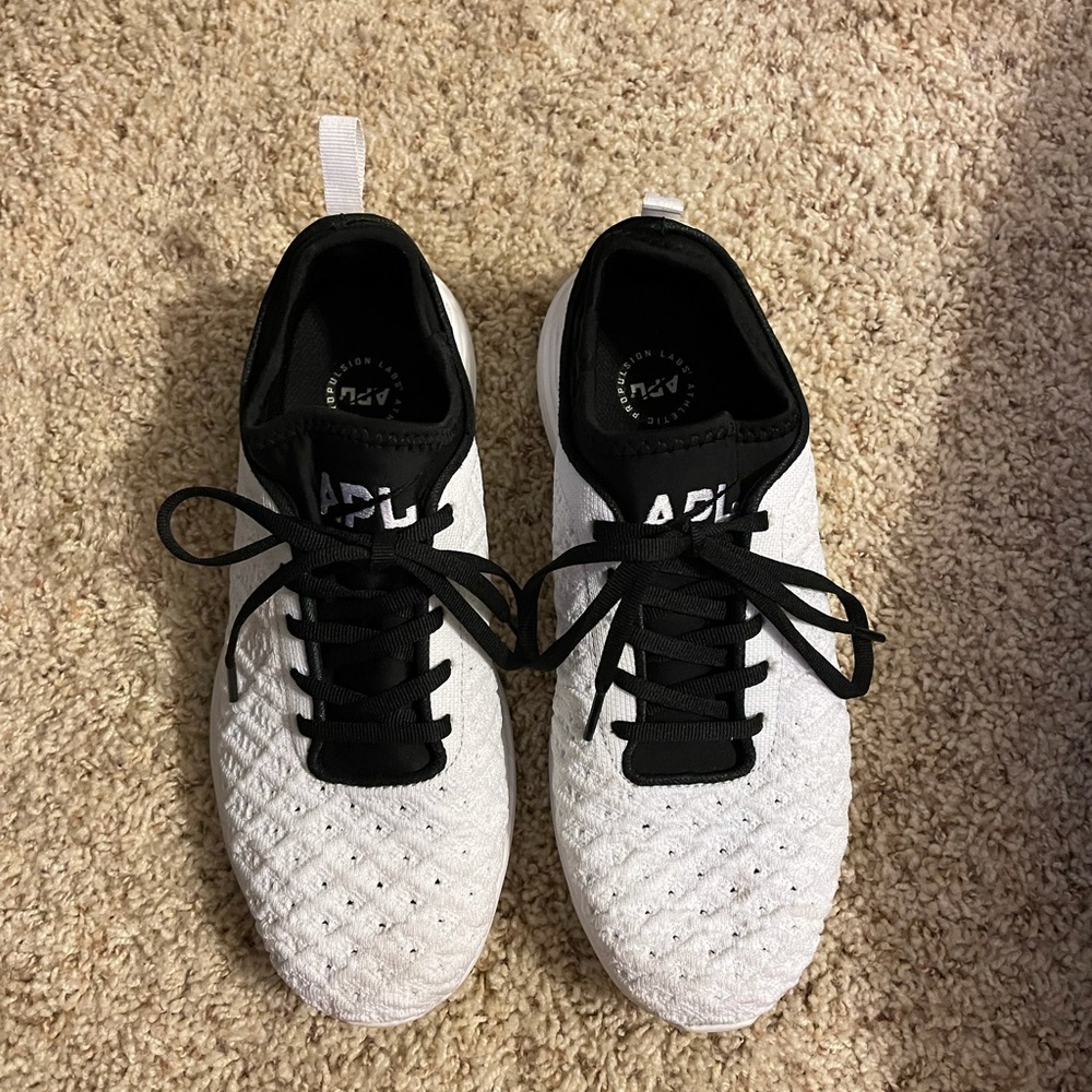 Apl Techloom Black/White Shoe - image 4